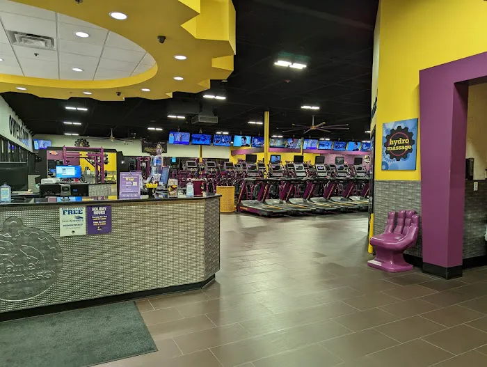 Planet Fitness Picture 5