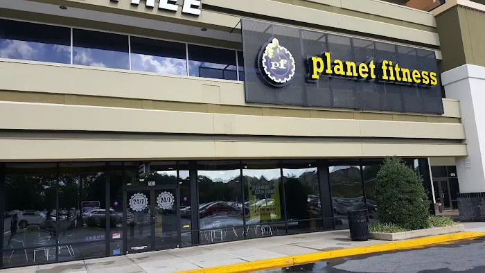 Planet Fitness Picture 8