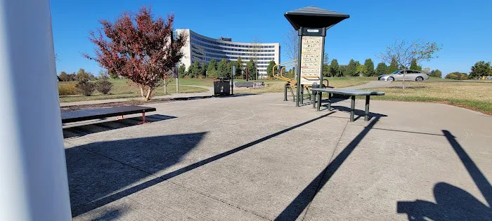 OHRH Walking Trail Outdoor Gym #2 Picture 10