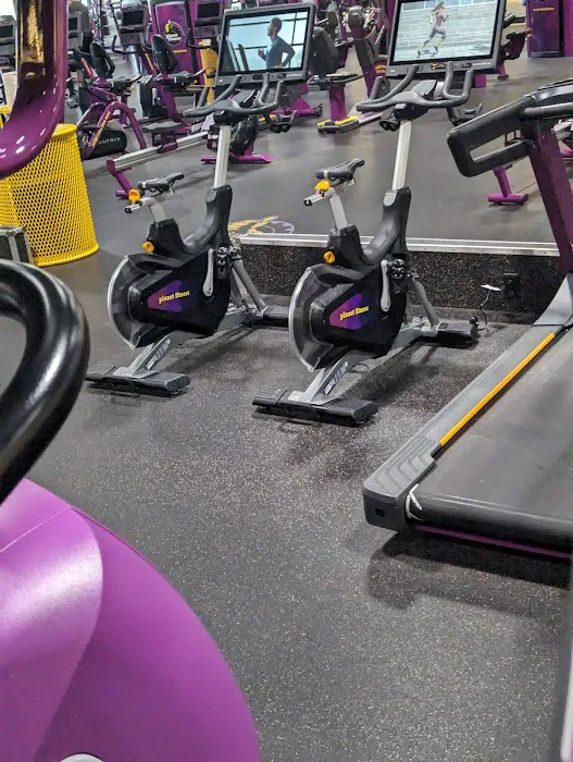Planet Fitness Picture 7