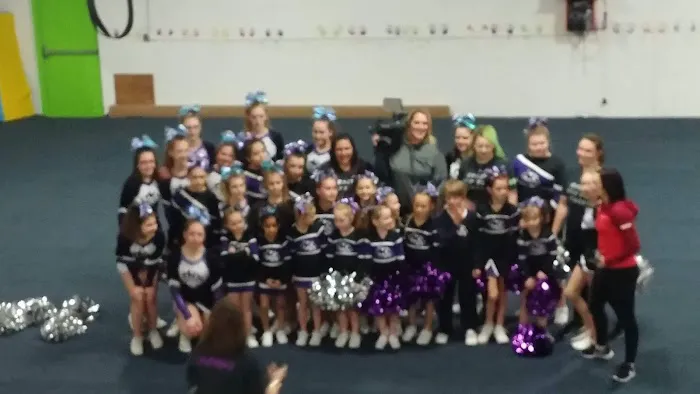 Water's Edge Gymnastics Picture 5