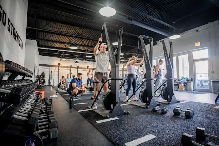 Chicago Strength River North Picture 6