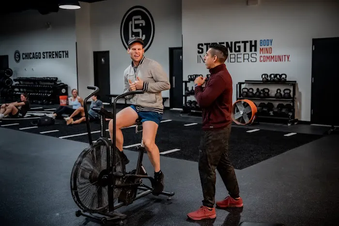 Chicago Strength River North Picture 8