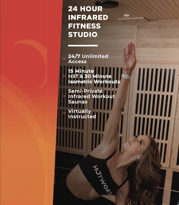 HOTWORX - Chicago, IL - River North Picture 9