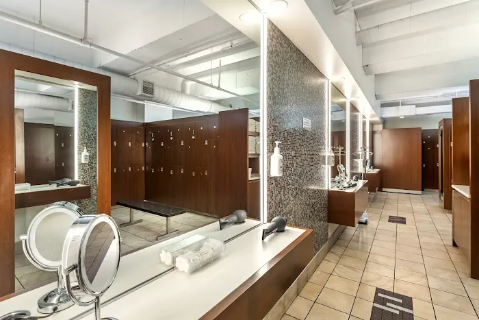 FFC Lincoln Park Picture 8