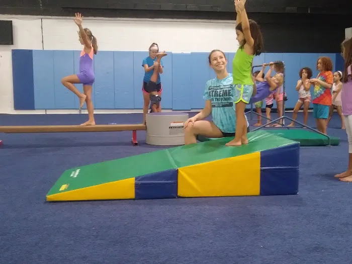 Xtreme Acro & Cheer Inc Picture 4