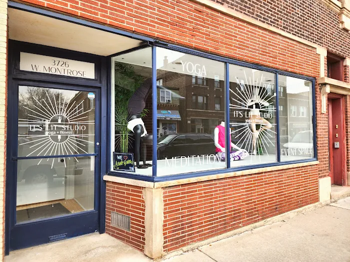 It's Lit Studio Yoga + Fitness Picture 10