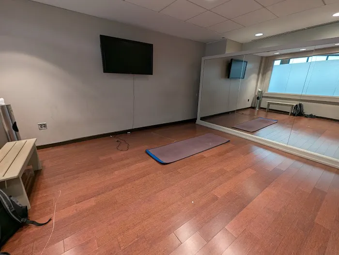 Yoga Room Picture 5