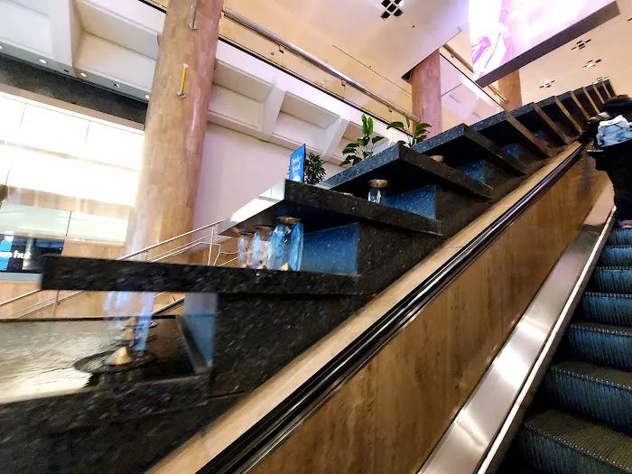 Equinox Gold Coast Picture 5