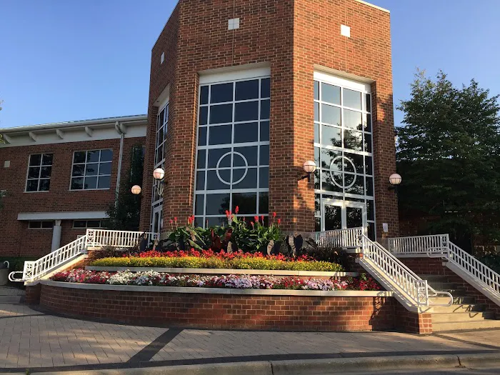 Fox Fitness at Eola Picture 7