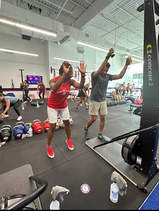 F45 Training Aurora Eola Picture 4