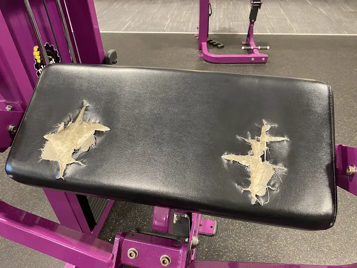 Planet Fitness Picture 6