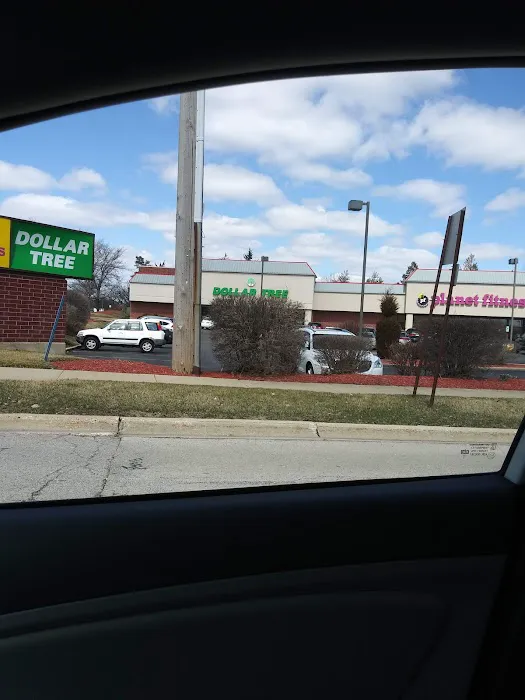 Planet Fitness Picture 5