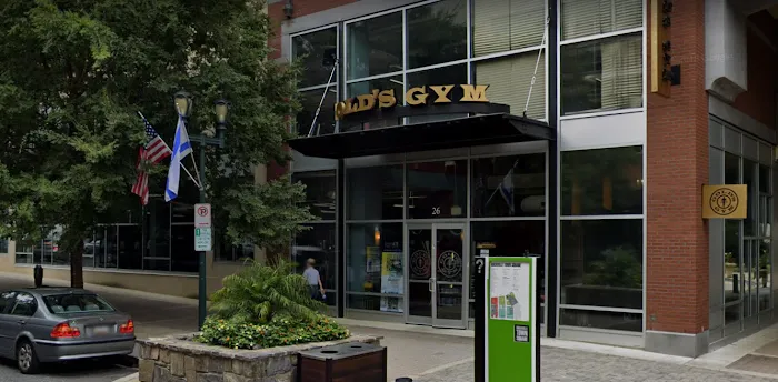 Gold's Gym - Rockville (Town Square) Picture 3
