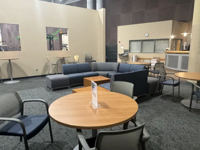 Rush Copley Healthplex Picture 6