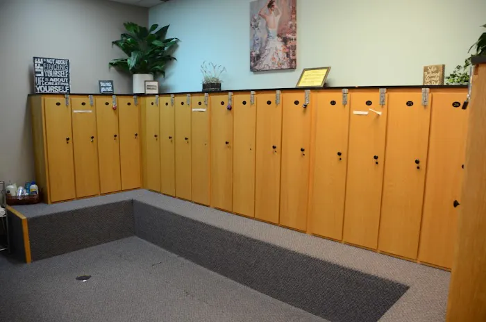 Rondi's S.E.L.F. Fitness & Aerial Dance Studio Picture 6