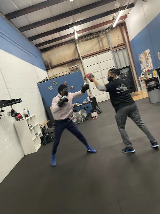 Fight Into Fitness Picture 3