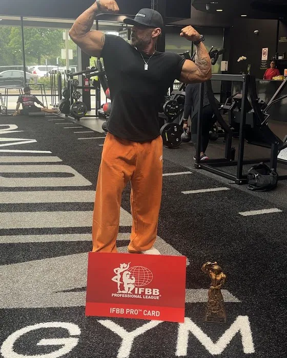 DMV IRON GYM Picture 7