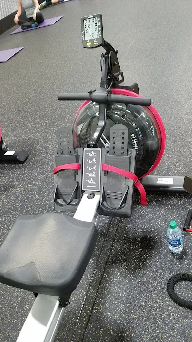 Planet Fitness Picture 4