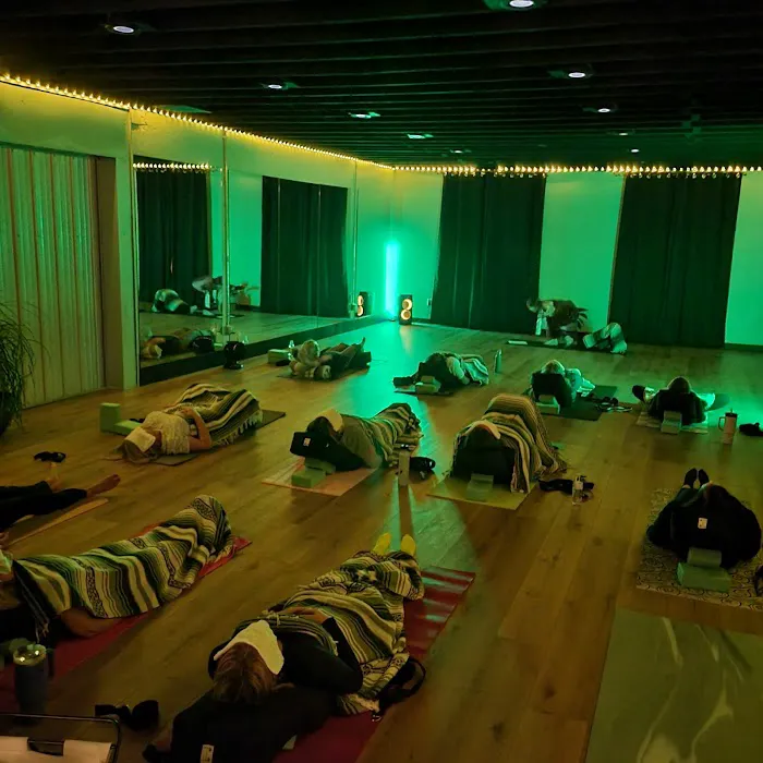 Body Shop Yoga, Barre and Pilates Picture 4