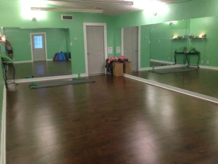 Ivy League Strength HOT YOGA Lexington KY Picture 2