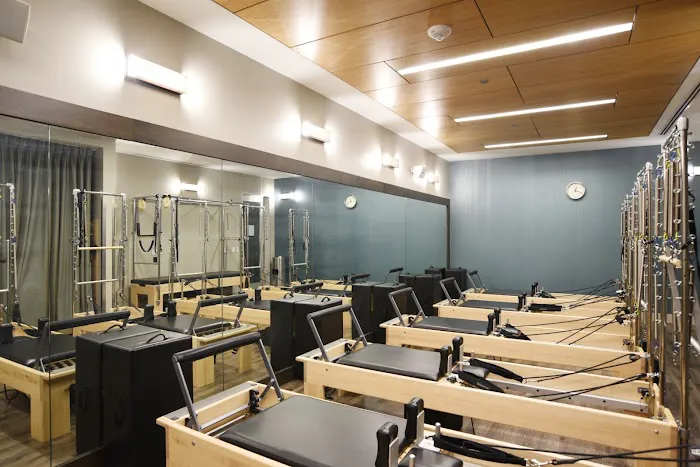 Onelife Fitness - Pike & Rose Picture 5
