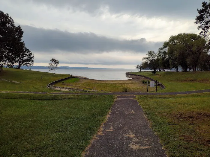 Kenlake Tennis Center Picture 4