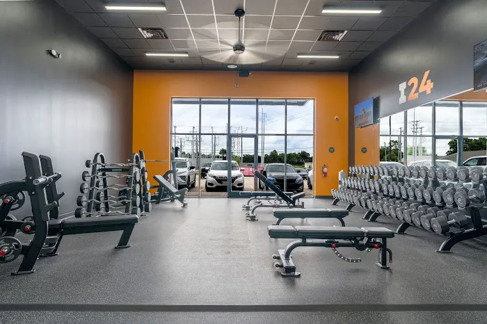 Iron 24 Fitness + Recovery Clarksville Picture 9