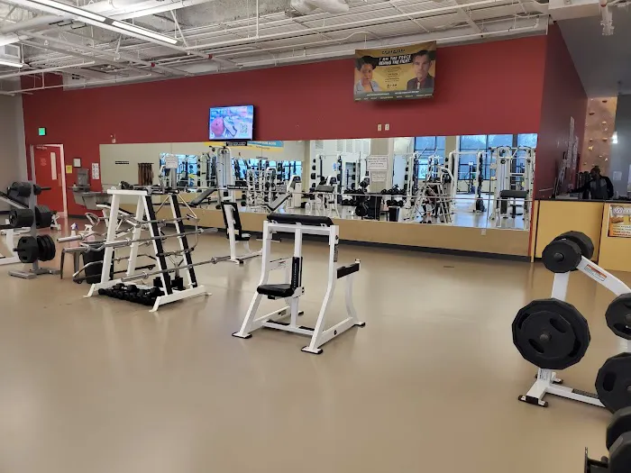 Shaw Physical Fitness Center Picture 7