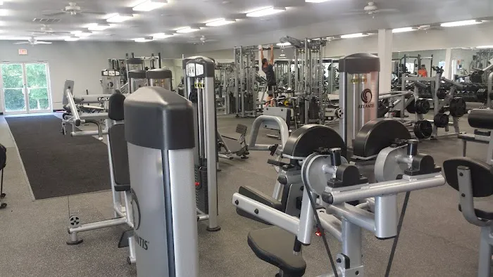 Raise The Bar Gym and Wellness Spa Picture 3