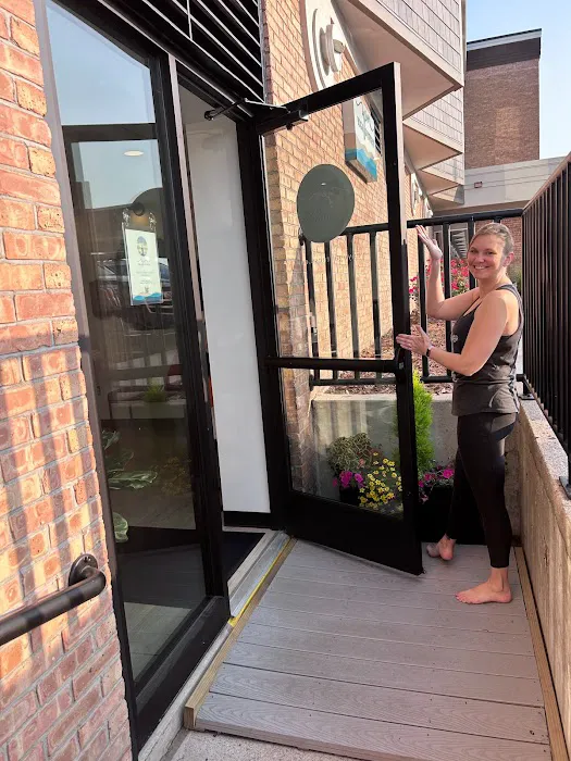 Yen Yoga & Fitness Picture 7