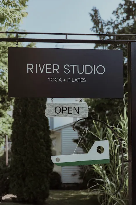 River Studio Picture 8