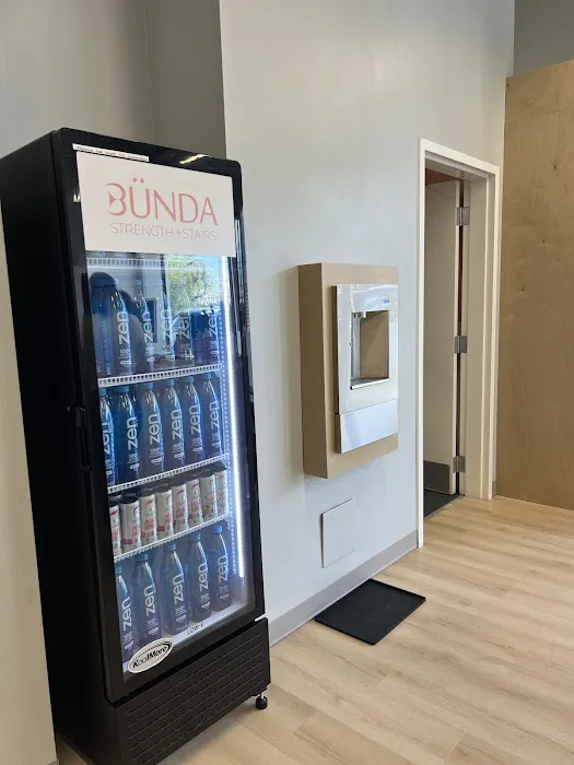 BUNDA Lincoln Park Picture 2