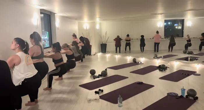 Lincoln Park Pilates Picture 1