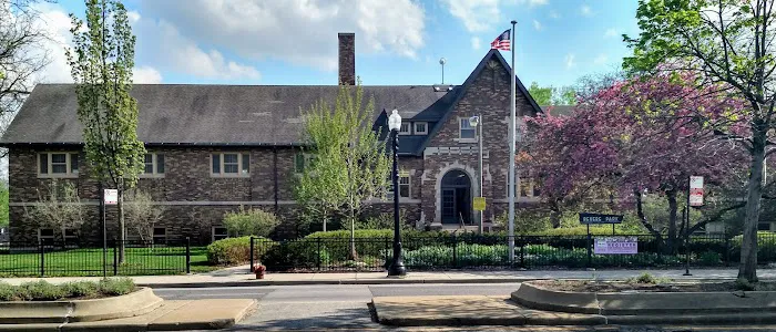 Horner Park Gymnasium Picture 2