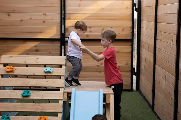 Brush Park Gym Picture 9