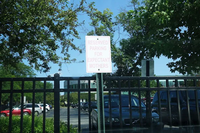 Endeavor Health Fitness & Wellness Center – Galter Life Center Picture 1