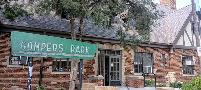 Gompers Park Fieldhouse Gymnasium Picture 1