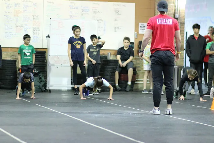 Dog House Fitness: Community, Movement and Nutrition Picture 7