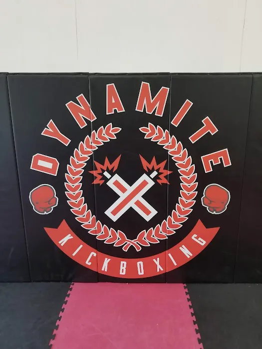 Dynamite Kickboxing & Brazilian Jiu Jitsu - Chicago Picture 1