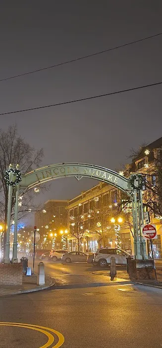 Lincoln Square Athletic Club Picture 2