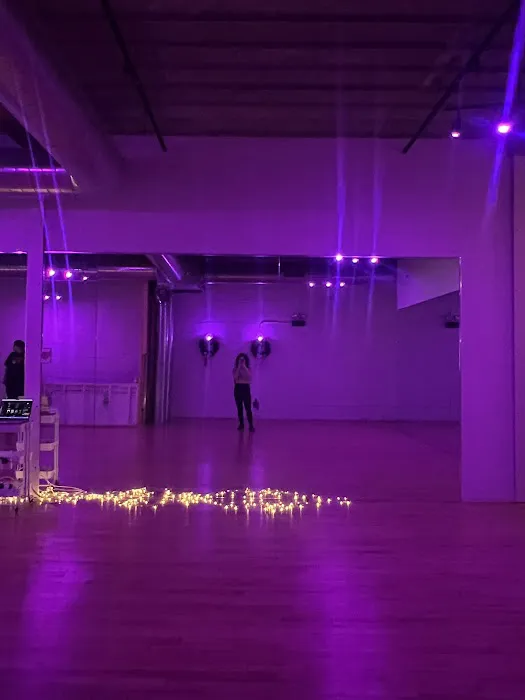 Free Mvmt Shop Picture 8