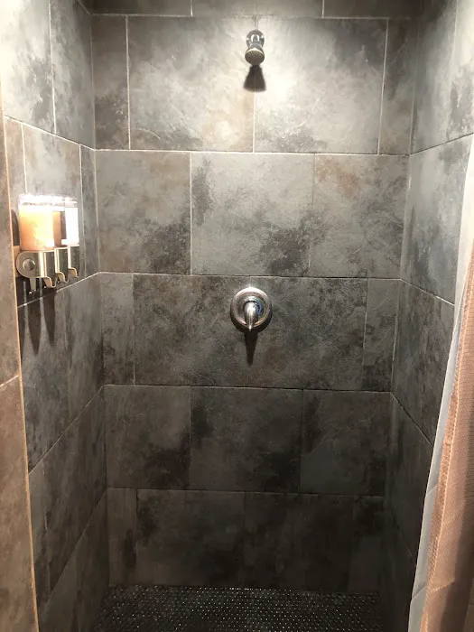 Orange Shoe Personal Fitness Trainers - Lakeview Picture 2