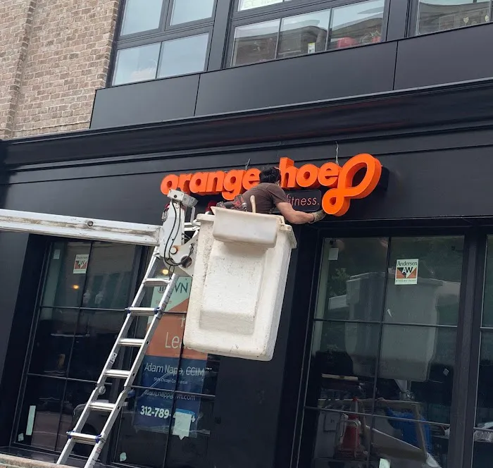 Orange Shoe Personal Fitness Trainers - Lakeview Picture 3