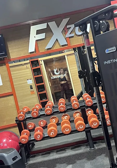 HOTWORX - Bethesda, MD - Woodmont Triangle Picture 10