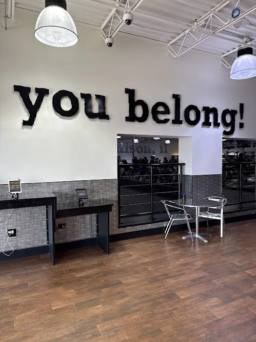 Planet Fitness Picture 10