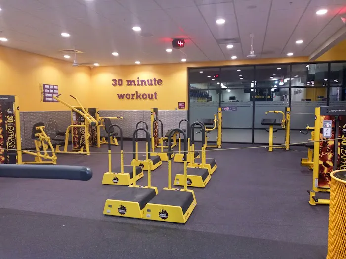 Planet Fitness Picture 4