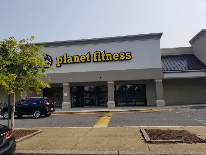 Planet Fitness Picture 1