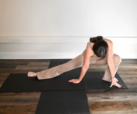 Edge Yoga School & Arts