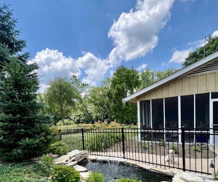 Edge Yoga School: Bliss Retreats